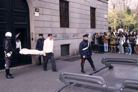 maurizio gucci gravesite|maurizio gucci death scene.